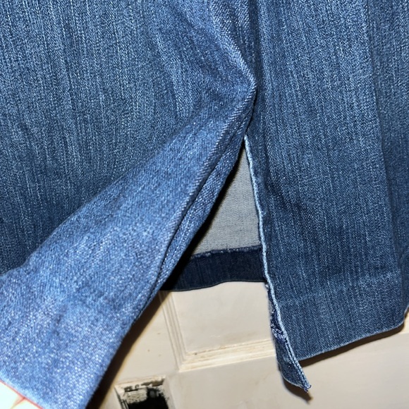 Talbots front slit size 6 denim skirt - Picture 4 of 11